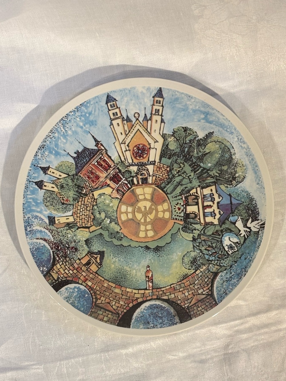 Villeroy & Boch Echternach Ota Nalezinek Luxembourg 10” Collector Plate No 1